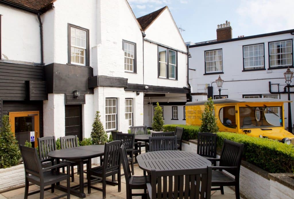 White Horse Hotel