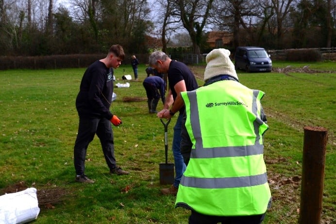 Festive Community Hedge Planting Day