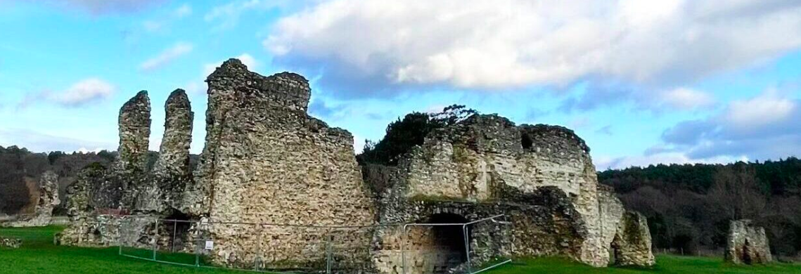 Just Hike: 6 mile Crooksbury Hill and Waverley Abbey circular
